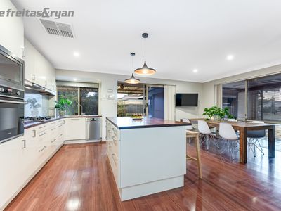 4 Gwalia Place, Bibra Lake