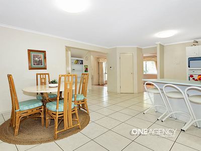 2 Greenstead Way, Forest Lake