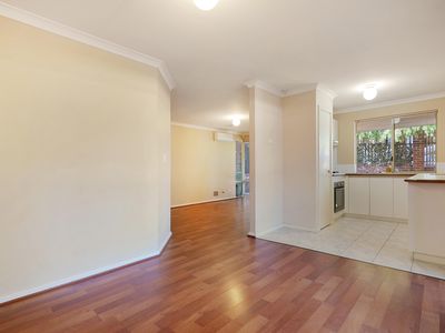 1 / 19 Scalby Street, Scarborough