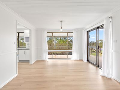 12 Pacific View Drive , Hallidays Point