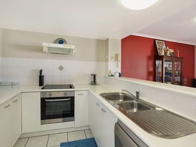2 / 26 Buderim Avenue, Alexandra Headland