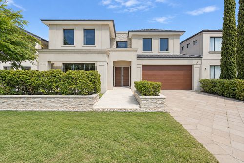 18 Novara Way, Stirling