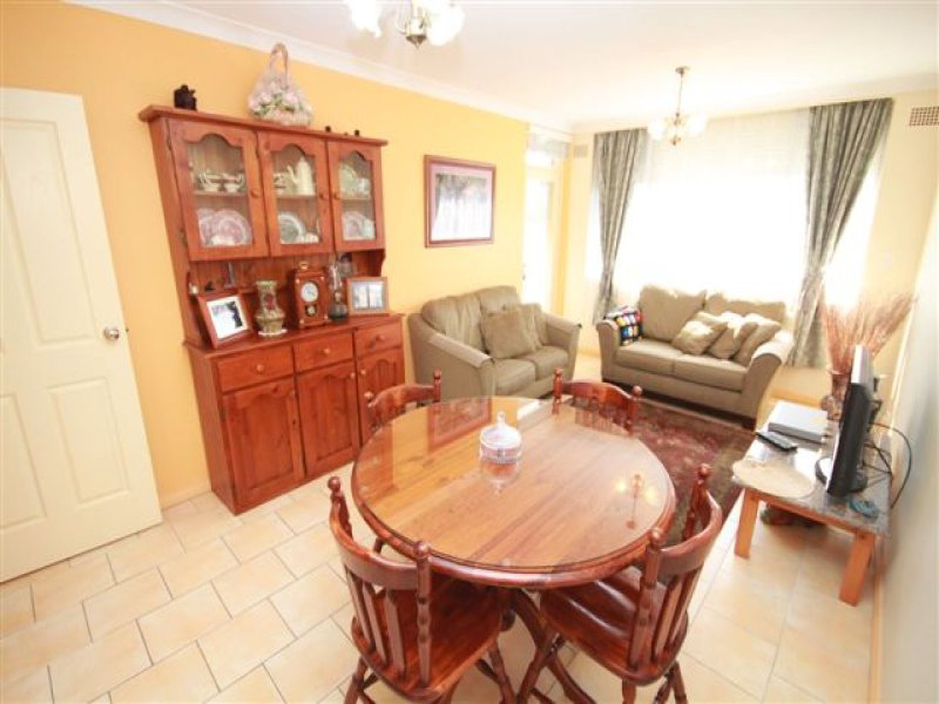 6 / 3 Holland Place, Lakemba