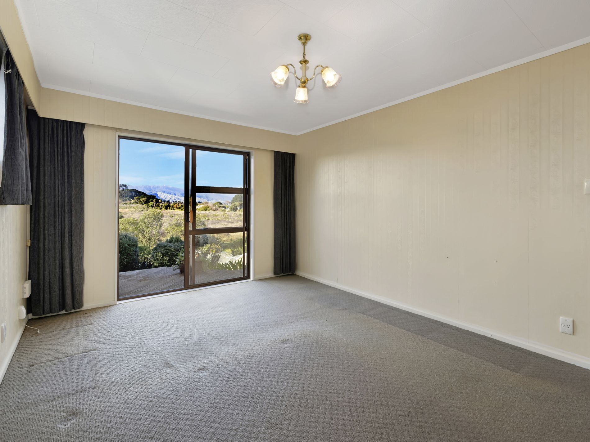 12 Moana Street, Otaki Beach