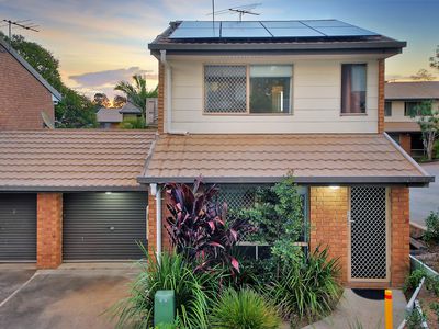 14 / 96 Smith Road, Woodridge