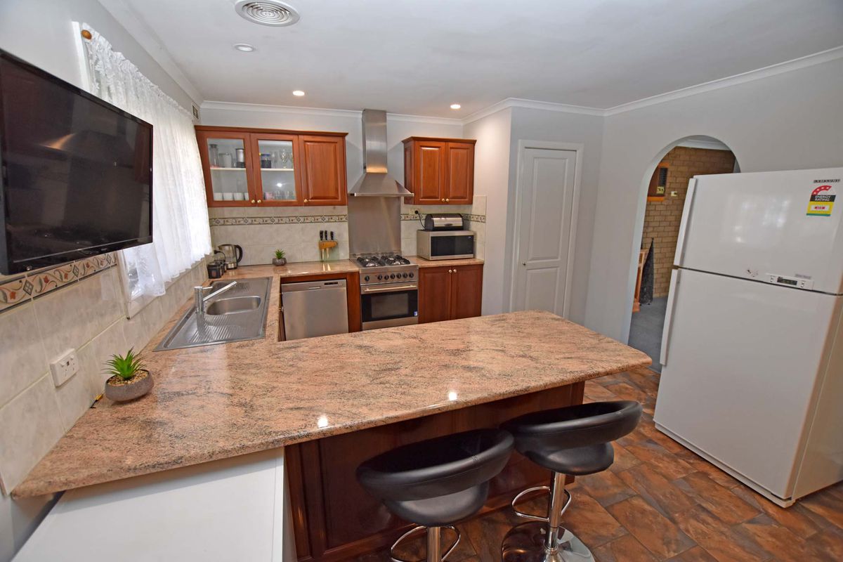 24 Waverley Avenue, Merrigum