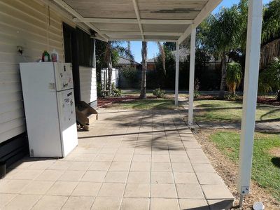 22 Oak Street, Seymour