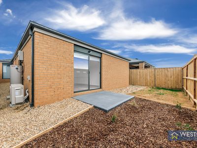 5 Pear Street, Wyndham Vale