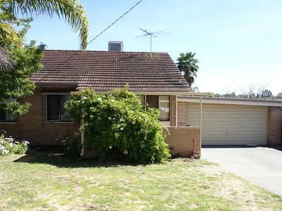 7 Maitland Rd - Pets considered, Balga