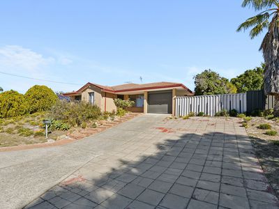5 Lyndon Court, Heathridge