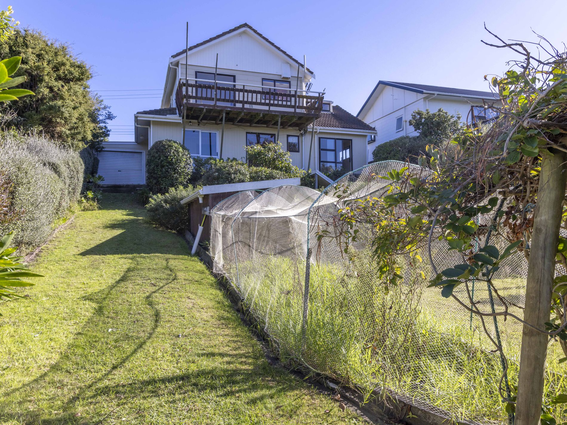 12 Moana Street, Otaki Beach