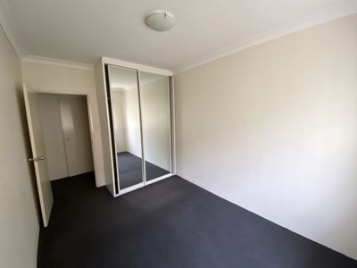 2/54-60 Hassall Street, Westmead
