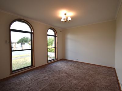 49 Donovan Drive, Wangaratta