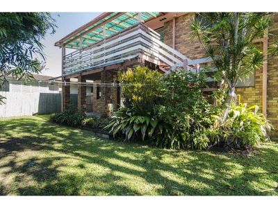 24 Coreen Avenue, Tewantin