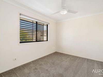 2/32 Beverley Street, Morningside