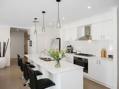 267 Marillana Drive, Golden Bay