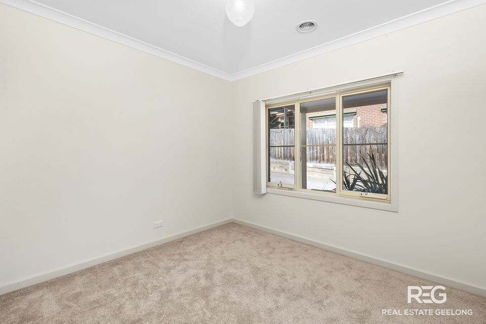 2 / 160 CHURCH STREET, Grovedale