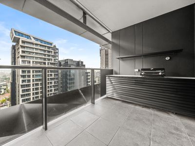 1606 / 12 Claremont Street, South Yarra