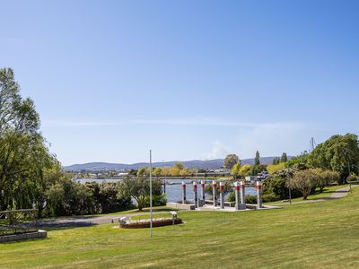 2 Bridge Road, Launceston