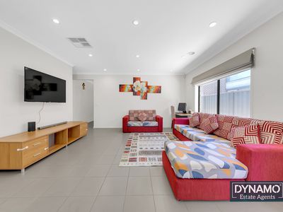 50 Pine park Drive, Wollert