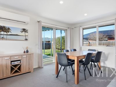 82 Menin Drive, Brighton