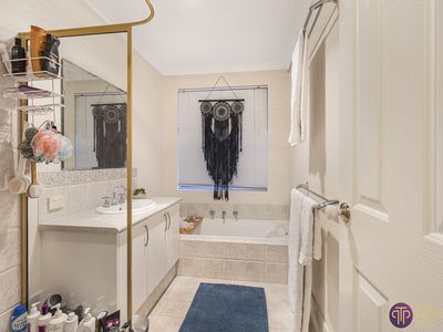 52 Maamba Road, Wattle Grove