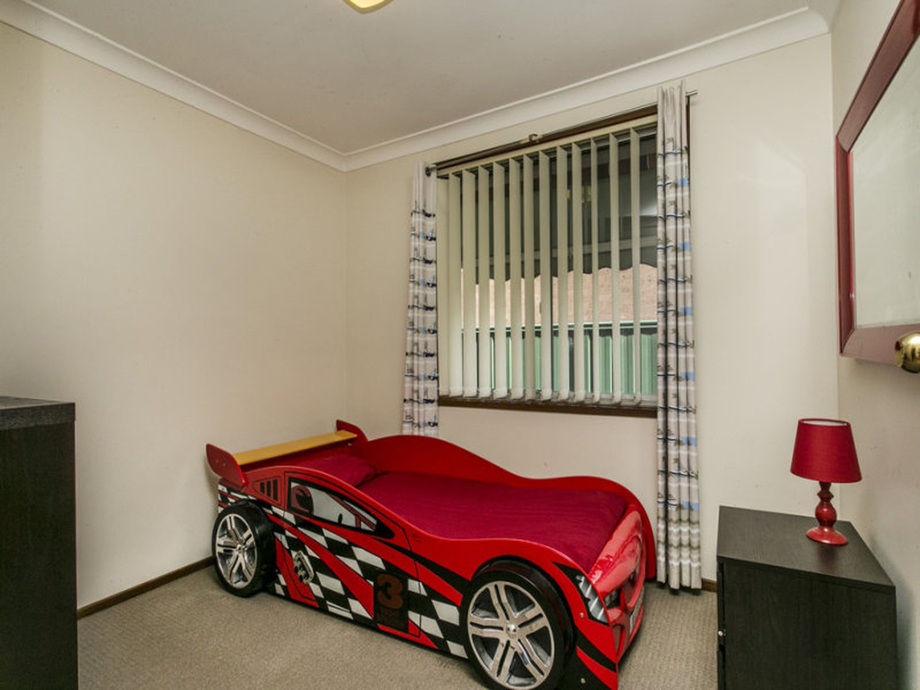 37 Warragamba Crescent, JAMISONTOWN