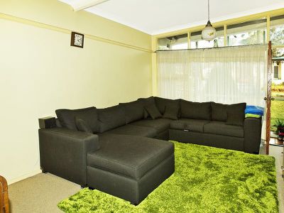 54 Parkside Drive, Dapto