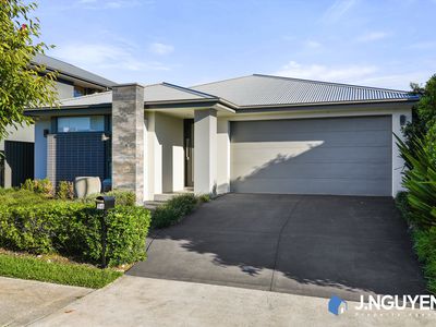 64 Webber Loop, Oran Park