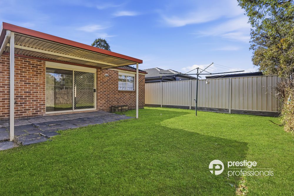 4 Sandover Court, Wattle Grove
