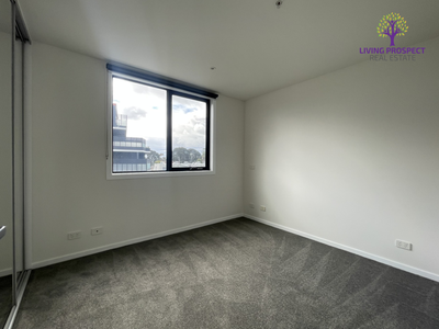 210 / 112-114 Pier Street, Altona