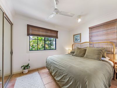 12 / 12 Golden Orchid Drive, Airlie Beach