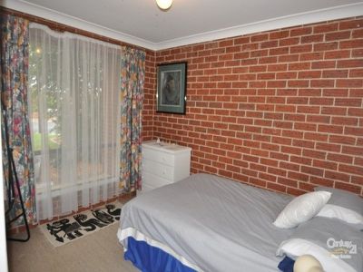 63 Stonehaven Avenue, Dubbo