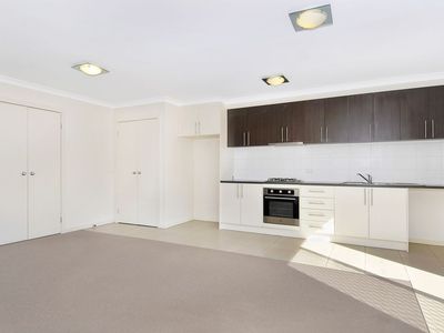 27 / 12 Kirkland Court, Epping