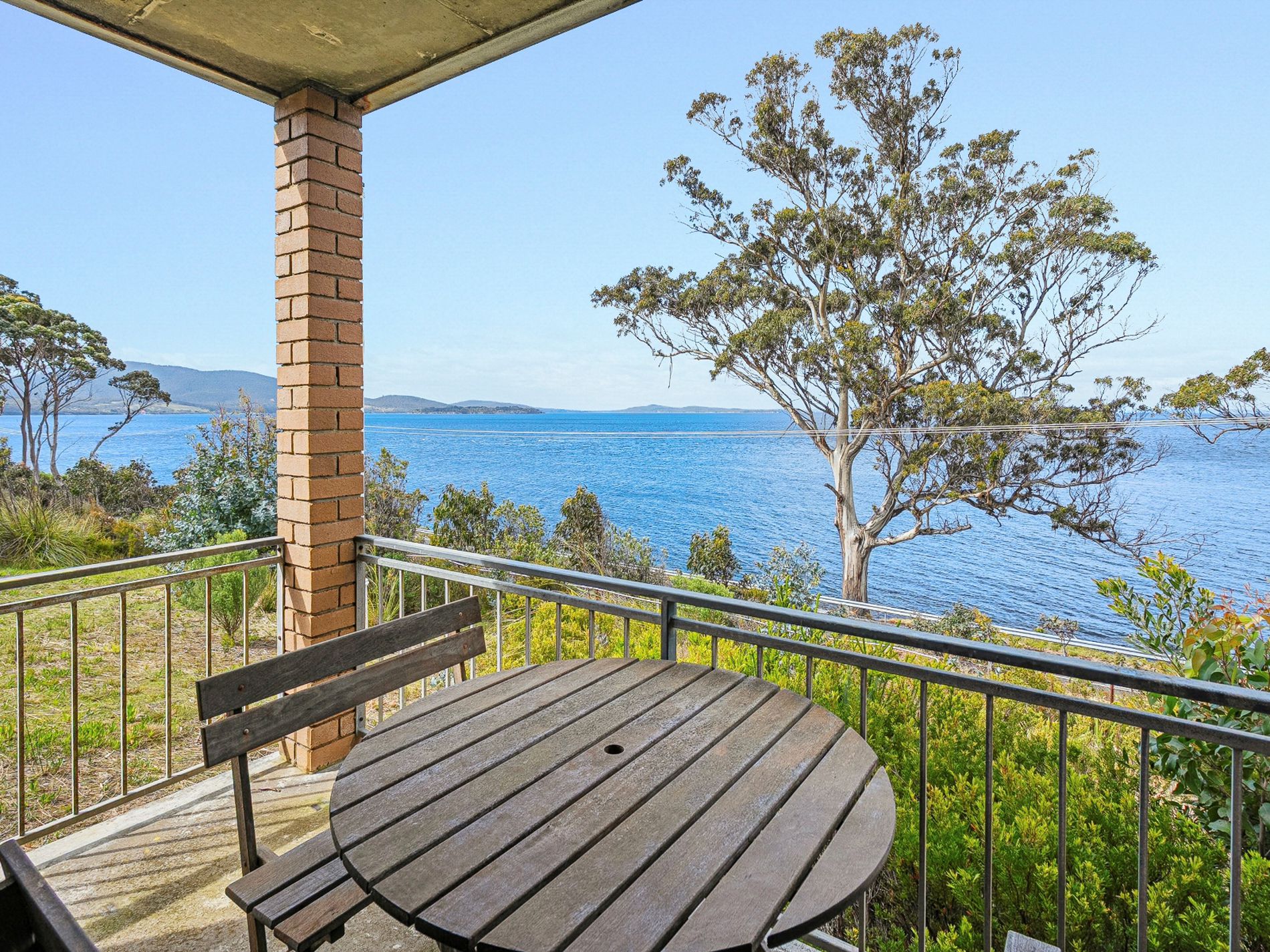 5190 Channel Highway, Gordon