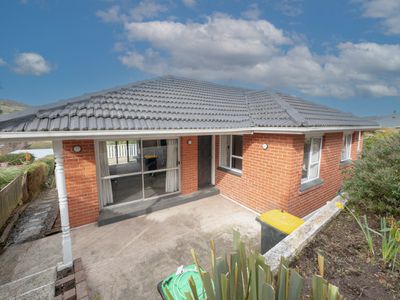 27 Waldron, South Dunedin