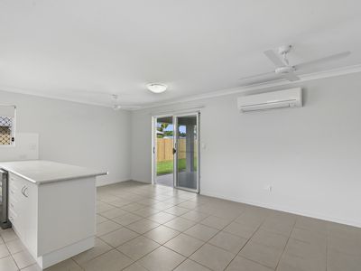 7 COLOMBIA STREET, White Rock