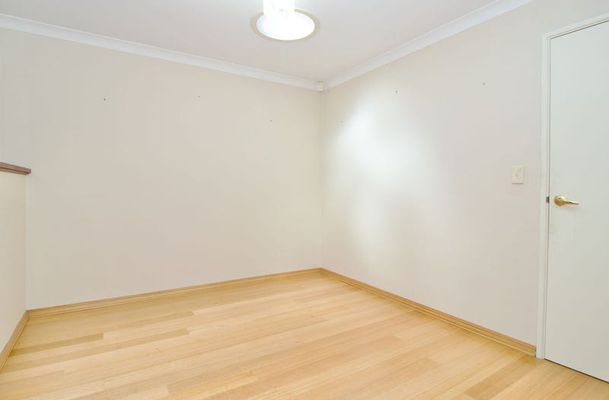 32 Argonaut Avenue , Waikiki