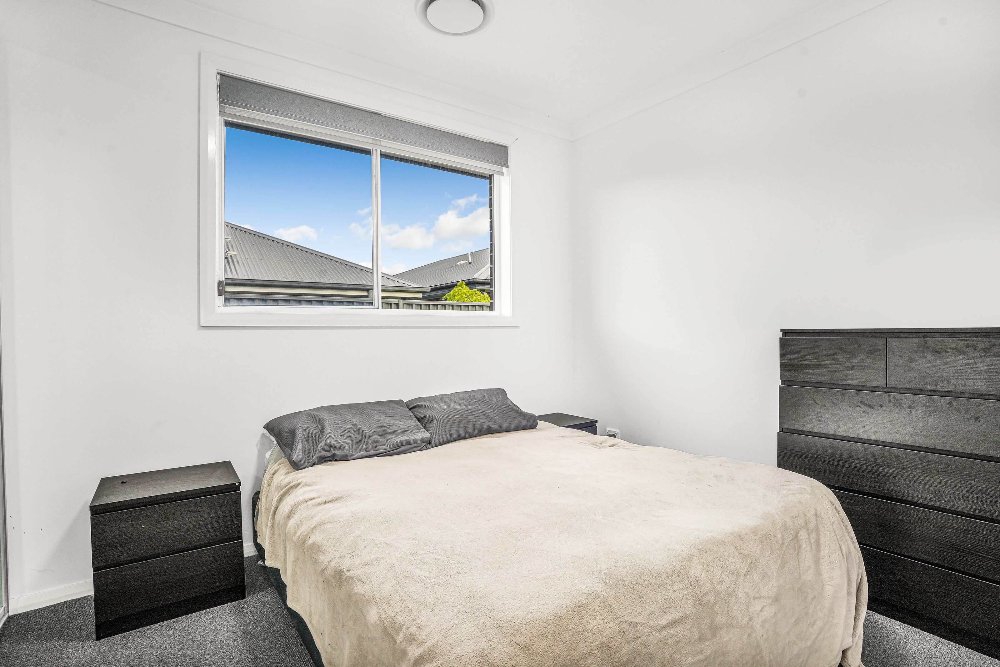 122 Armoury Road, JORDAN SPRINGS