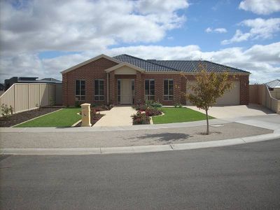 2 Atkins Court - For Rent, Horsham