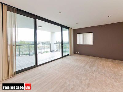 40 / 12 Tanunda Drive, Rivervale