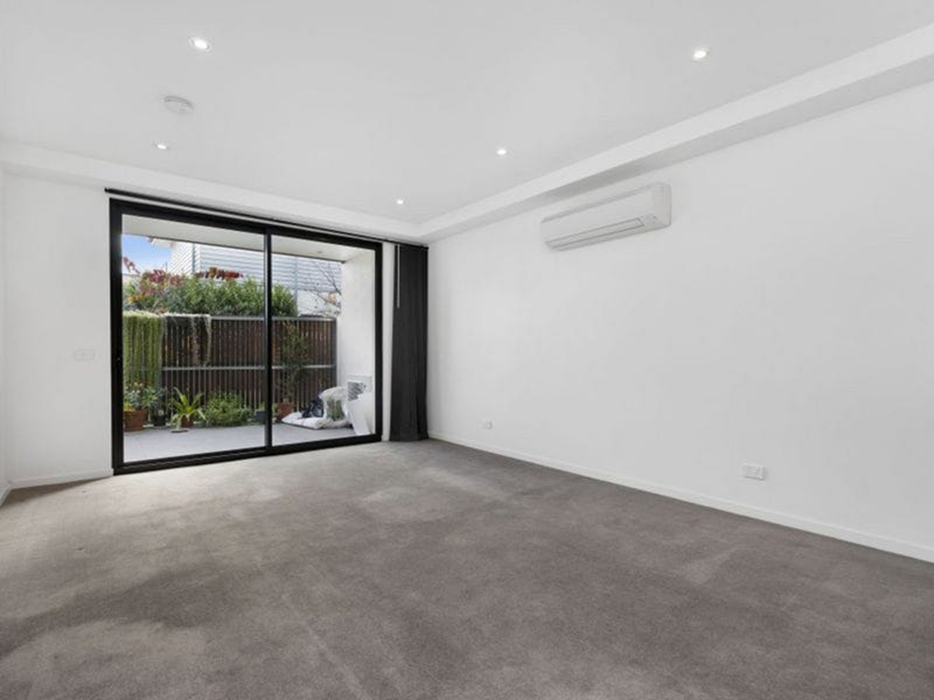 10 / 59 Earl Street, Kew