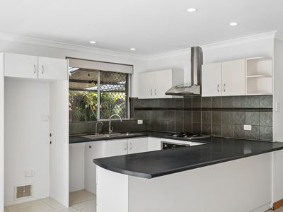 52 Shillington Way, Thornlie