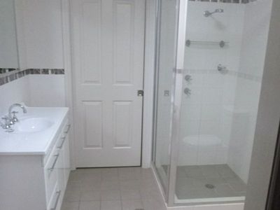 4 / 5 John Brass Place, Dubbo