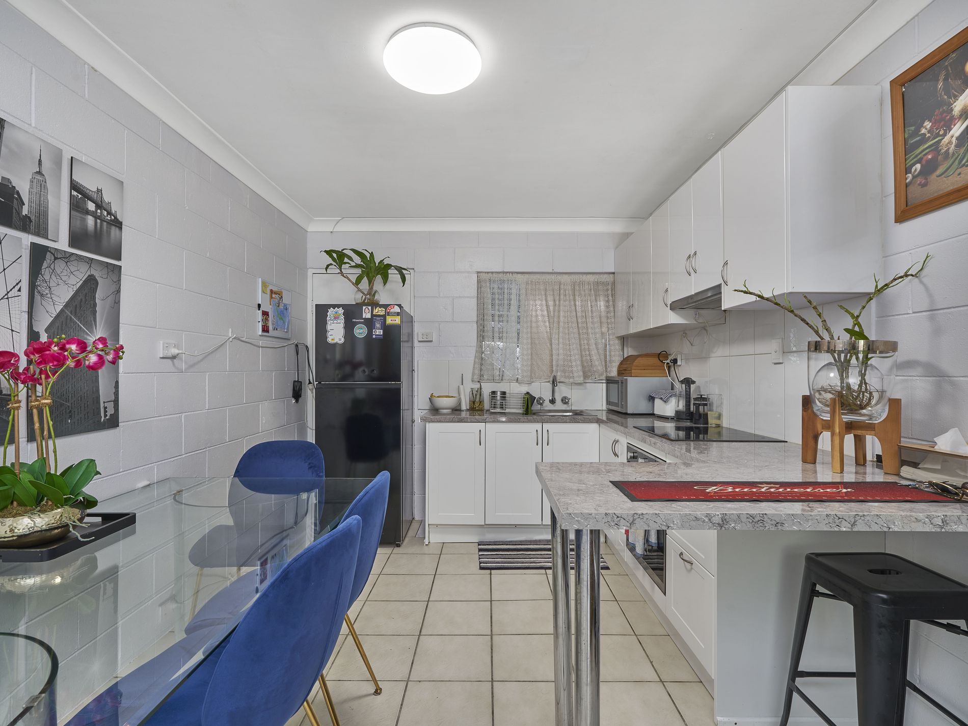 1 / 282 Lake Street, Cairns North