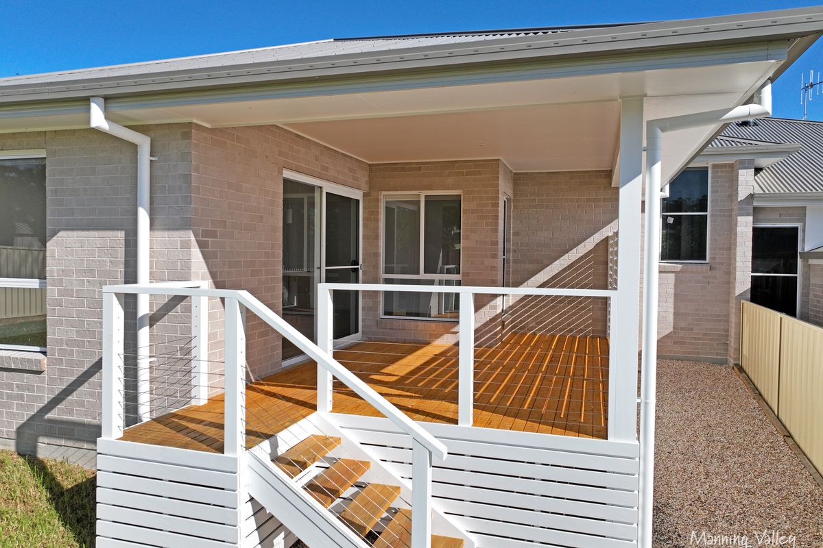 1&2 / 5 Melinga Place, Taree