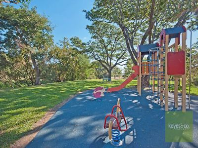 8 Timaru Court, Annandale