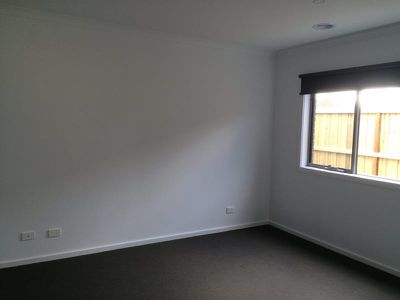 28 Pavo Street, Belmont