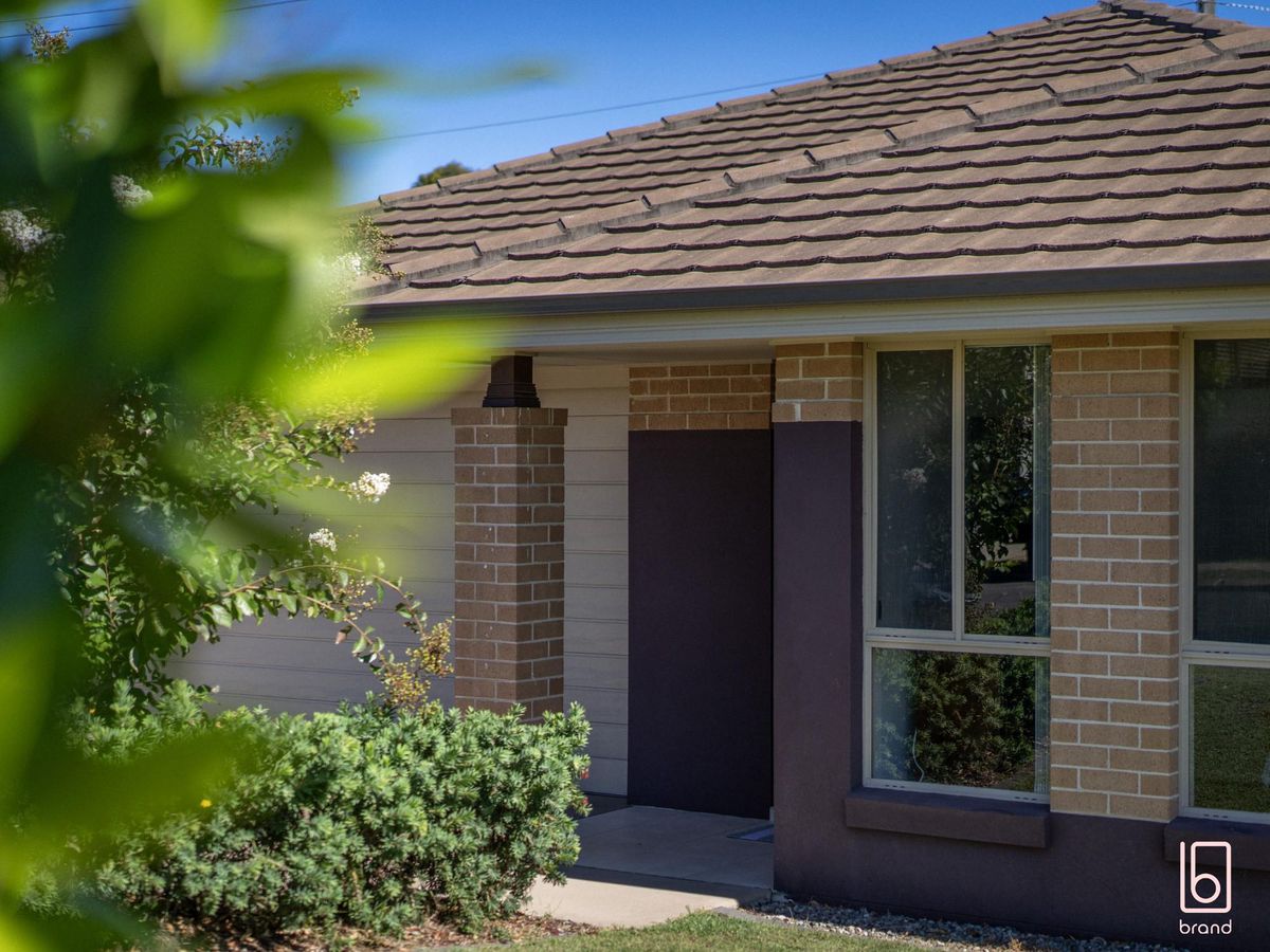 8 Oakmont Place, Woongarrah