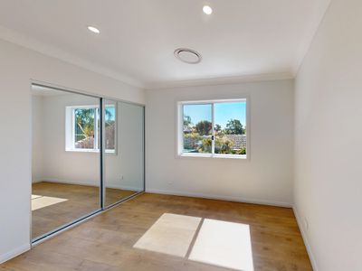 7 Gowrie Crescent, Westmead